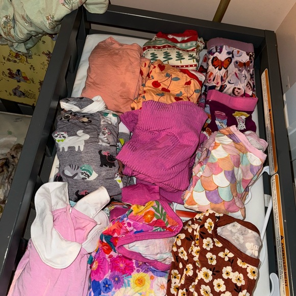 Meet your Posher, Elizabeth - Picture 6 of 6